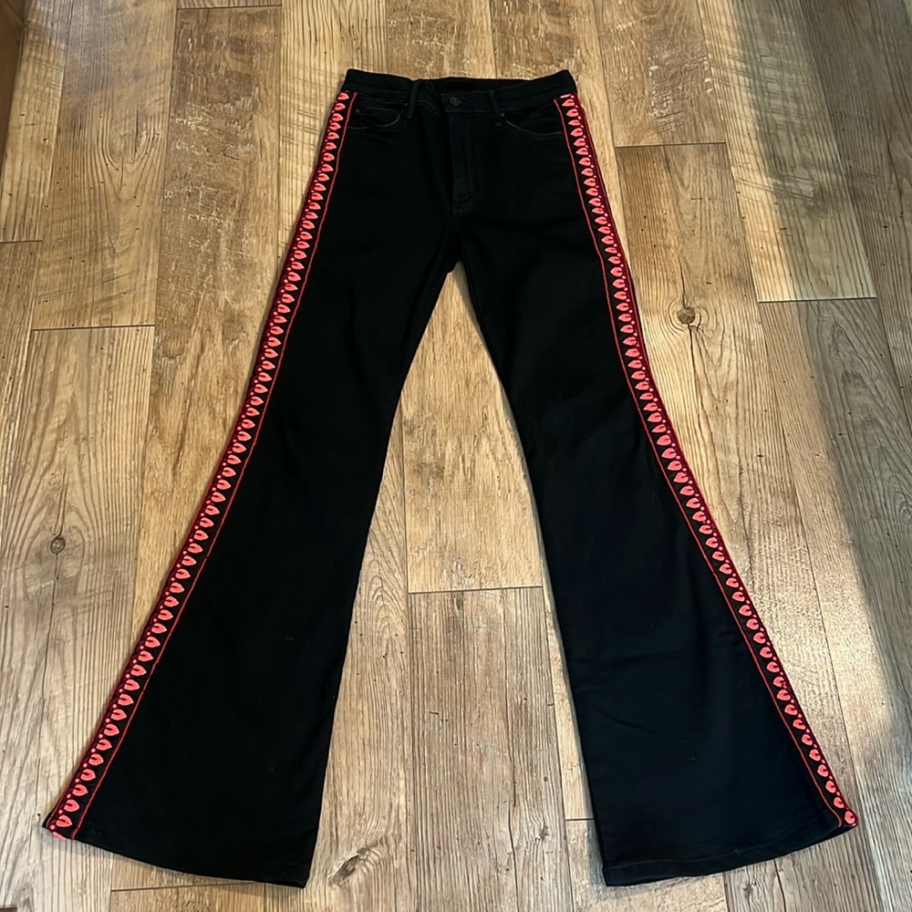 MOTHER Jeans Women's Sz 26 The Doozy Flare Trousers Up in Flames Black Denim